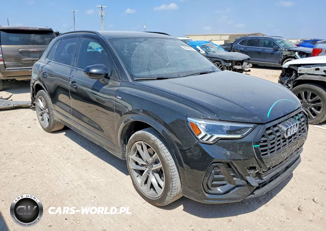 2025 Audi Q3 Premium S Line 45 VIN:WA1DECF35S1016059 - 4