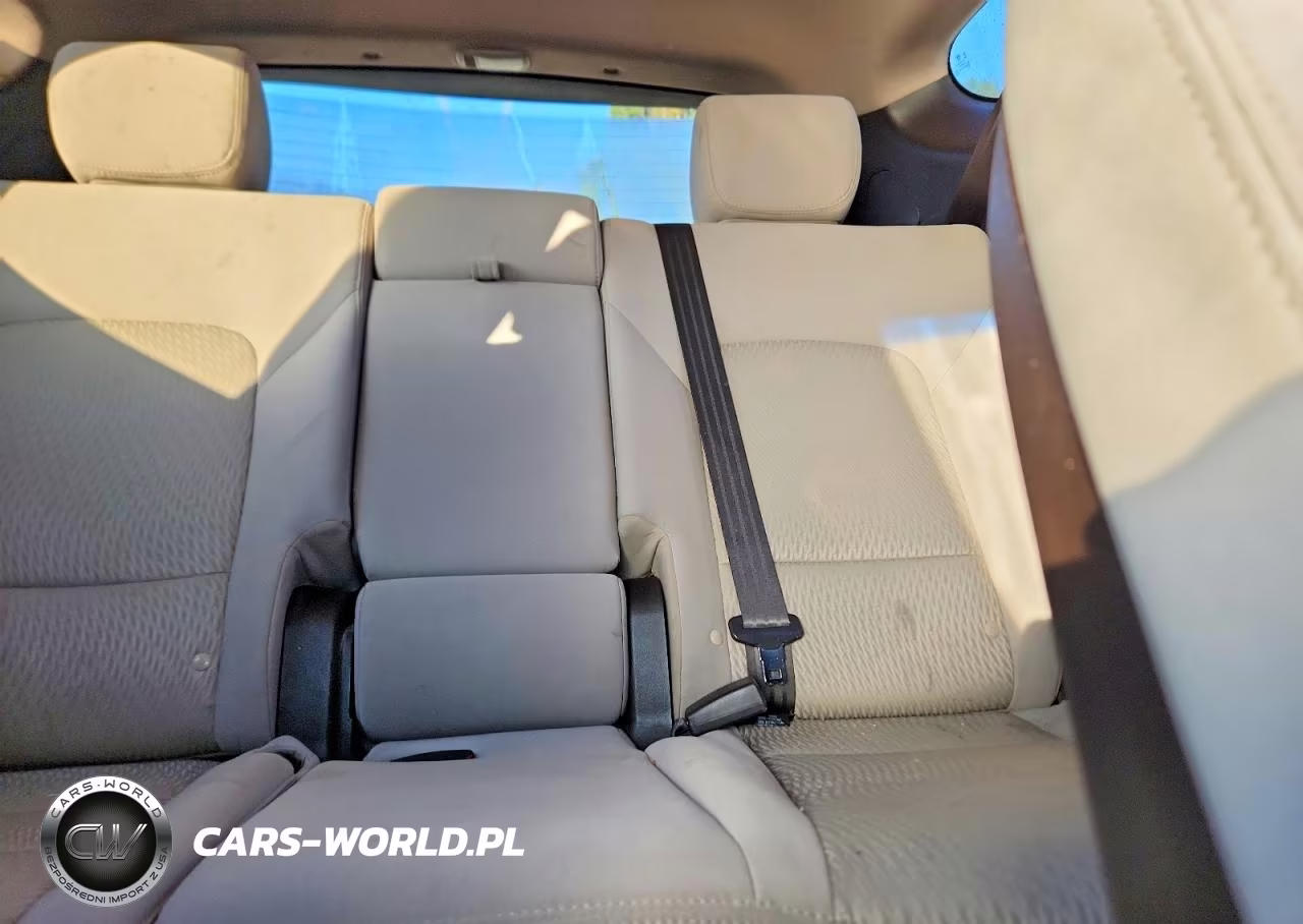 2018 Hyundai Santa Fe Sport 2.4L VIN:5XYZTDLB3JG548489 - 10