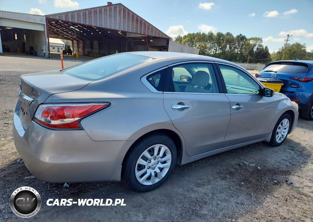 2015 Nissan Altima 2.5 S VIN:1N4AL3APXFN400500 - 3