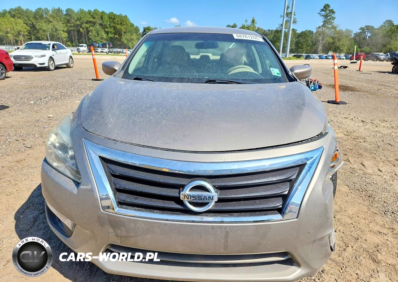 2015 Nissan Altima 2.5 S VIN:1N4AL3APXFN400500 - 5