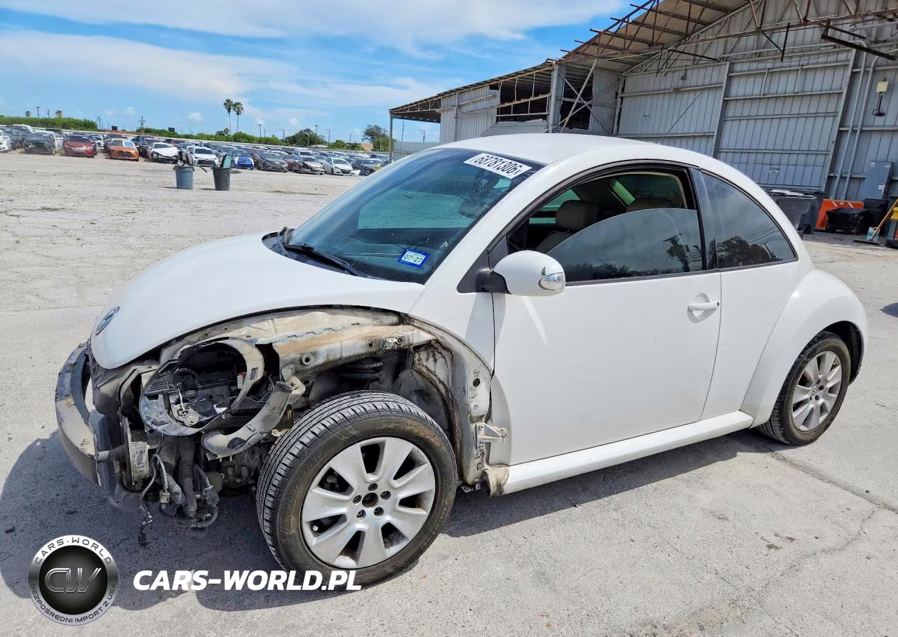 2009 Volkswagen New Beetle S VIN:3VWPW31CX9M509351 - 1