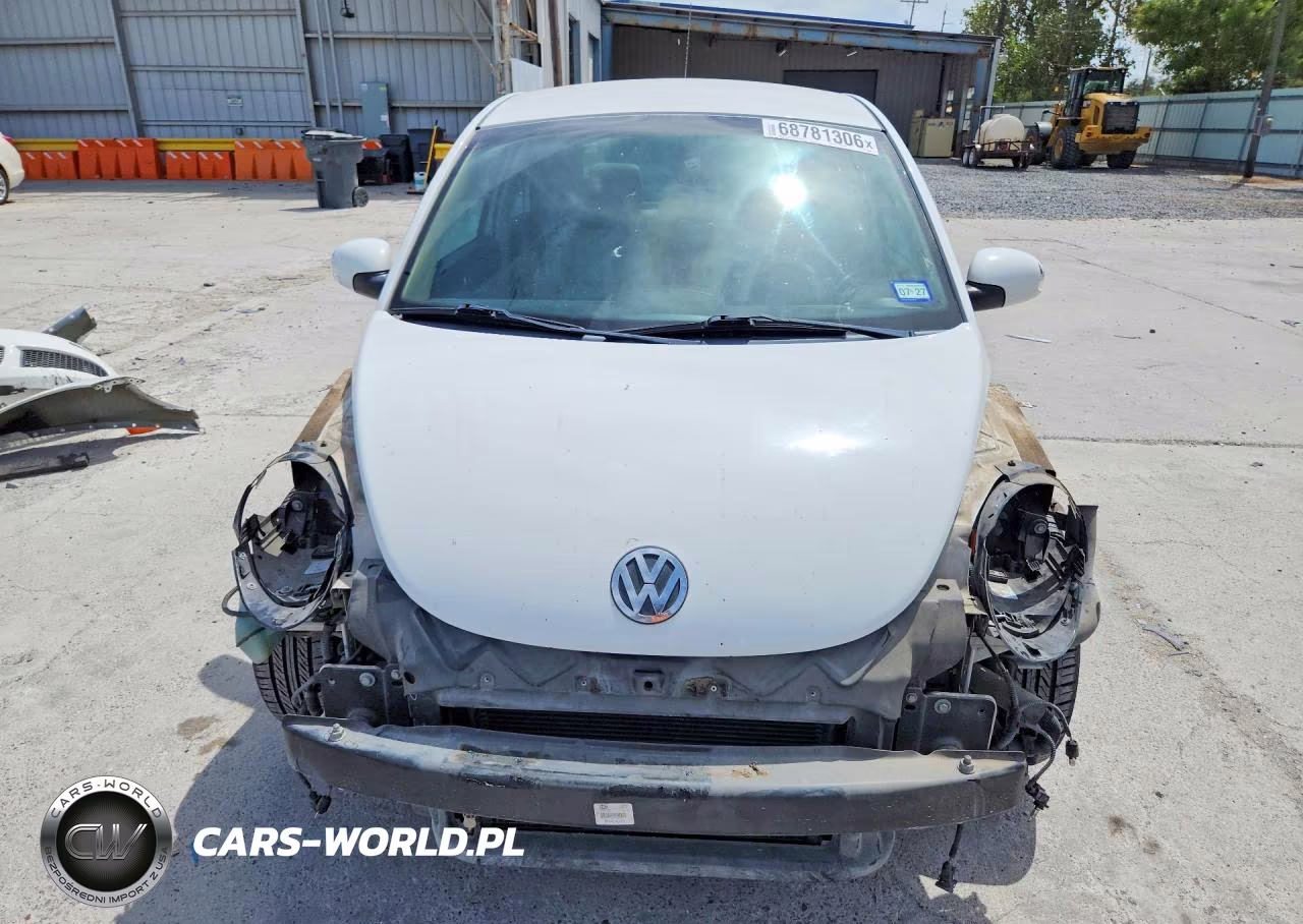 2009 Volkswagen New Beetle S VIN:3VWPW31CX9M509351 - 5