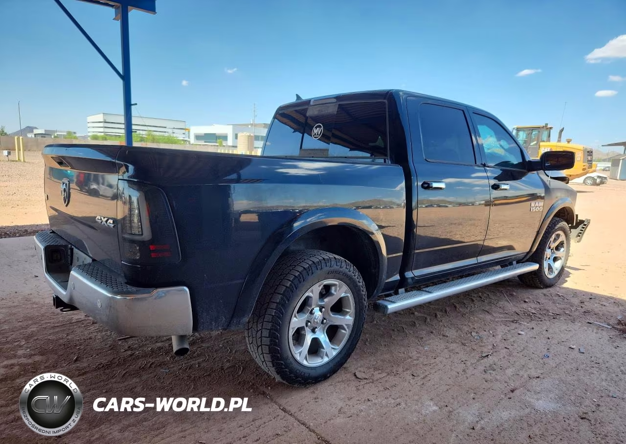 2014 Ram 1500 Laramie VIN:1C6RR7NG3ES337826 - 3