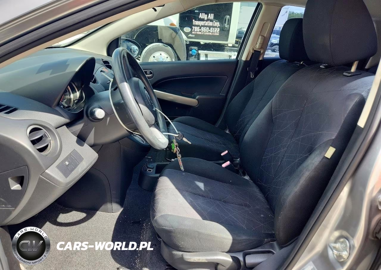 2014 Mazda Mazda2 Sport VIN:JM1DE1KY9E0174409 - 7