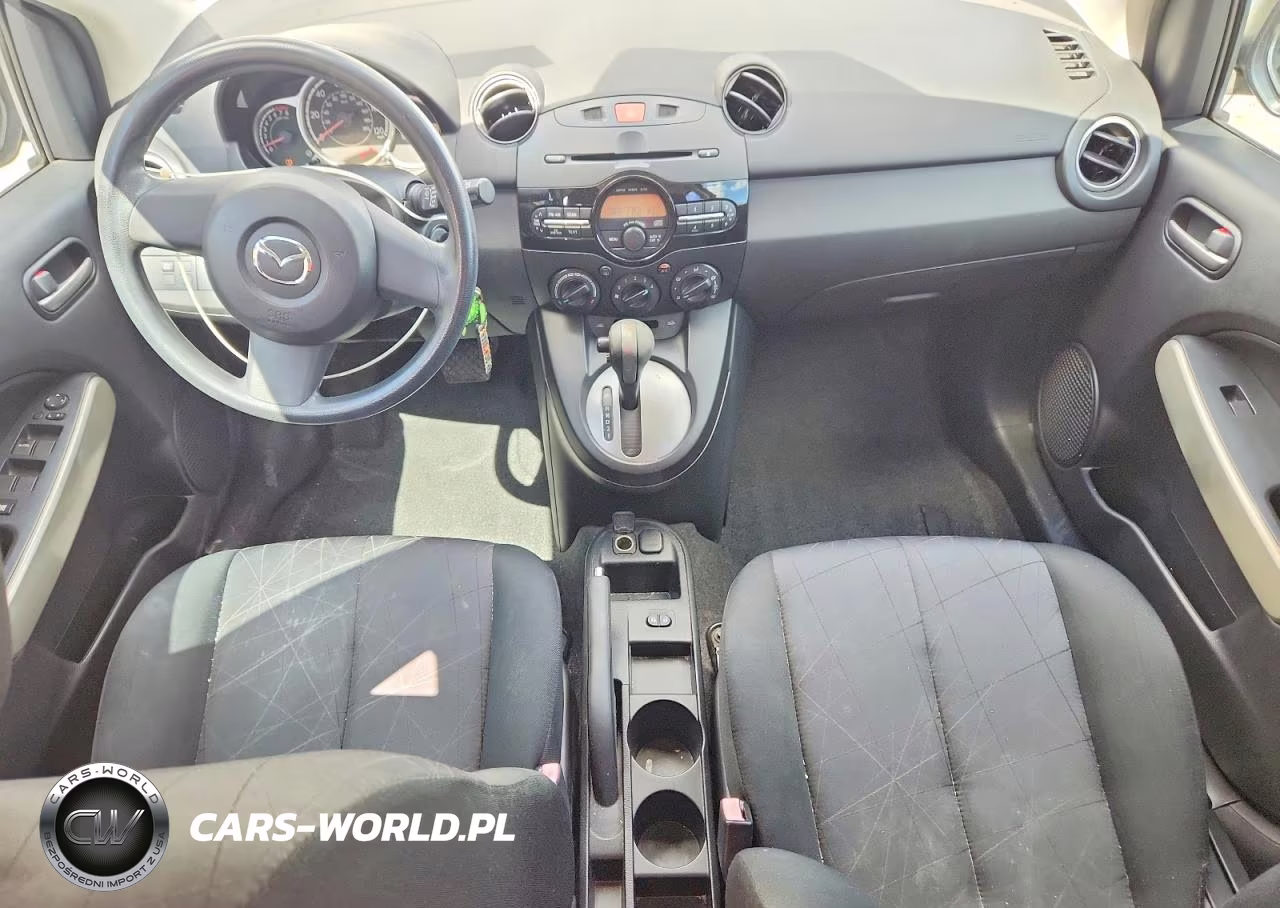 2014 Mazda Mazda2 Sport VIN:JM1DE1KY9E0174409 - 8