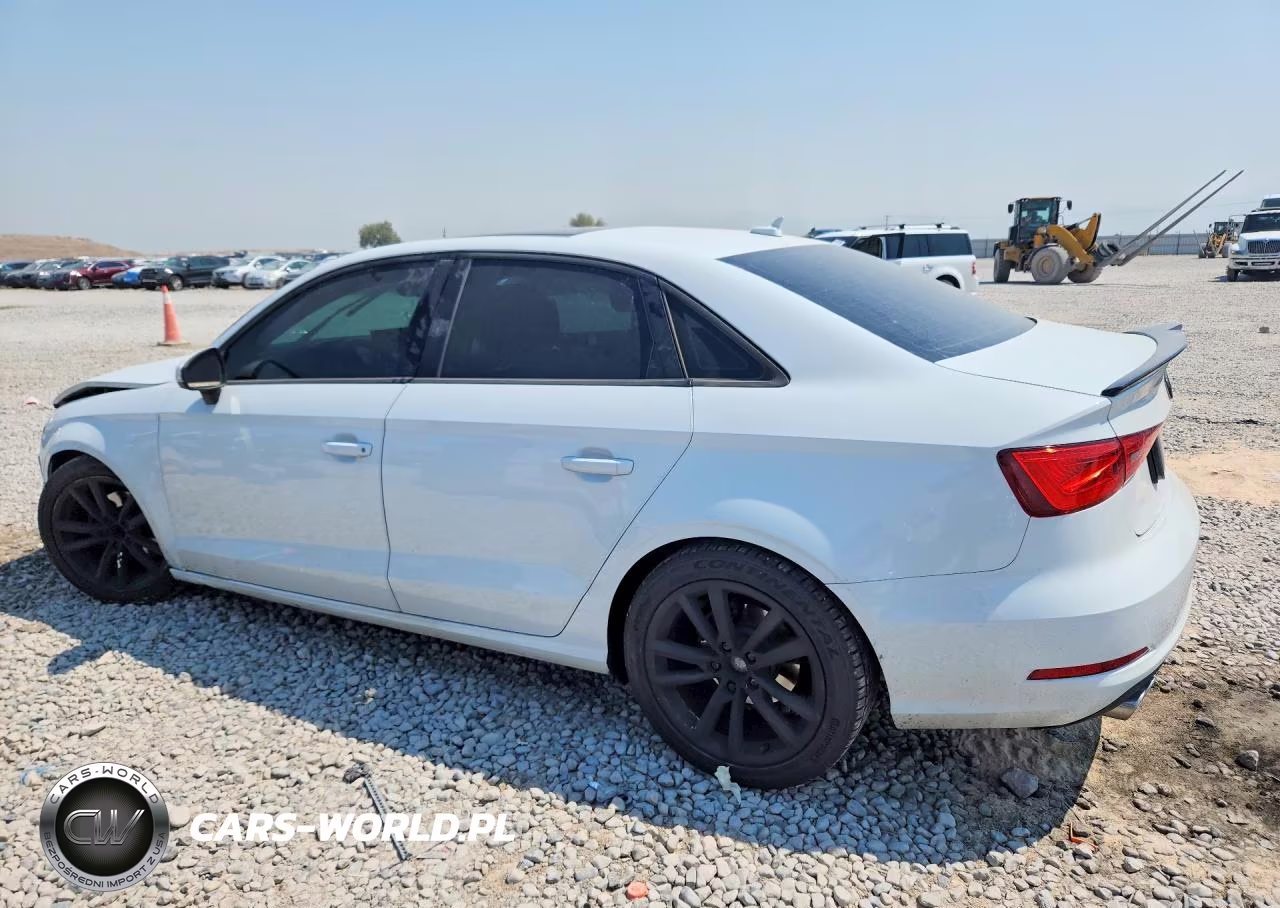 2015 Audi A3 Premium VIN:WAUAJGFF5F1075993 - 2