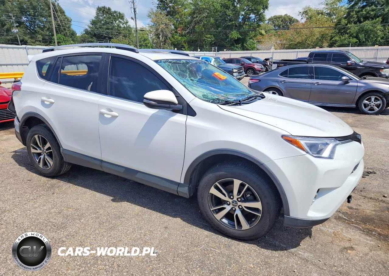 2018 Toyota Rav4 Xle VIN:JTMWFREV3JJ161049 - 4