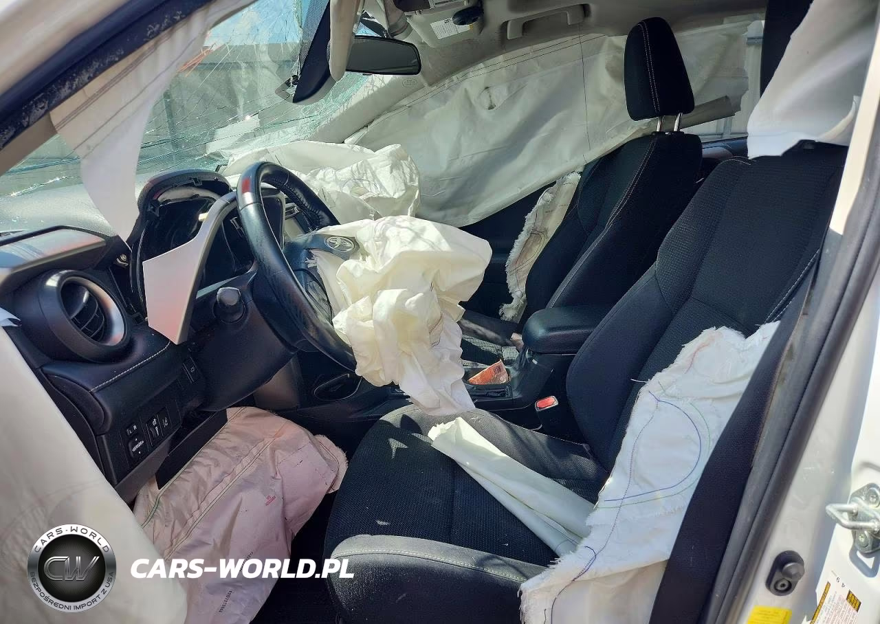 2018 Toyota Rav4 Xle VIN:JTMWFREV3JJ161049 - 7