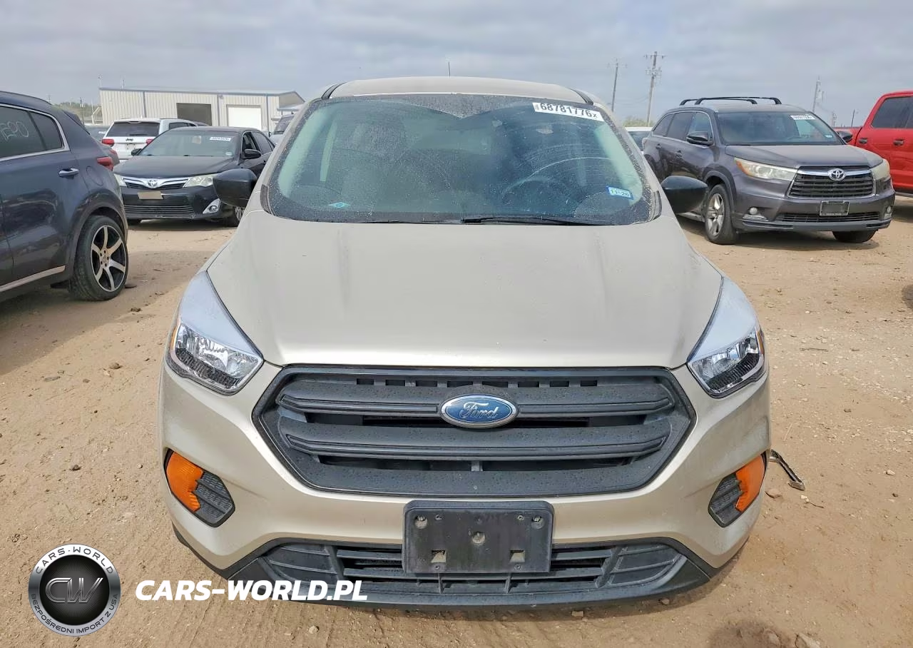 2017 Ford Escape S VIN:1FMCU0F70HUC00320 - 5