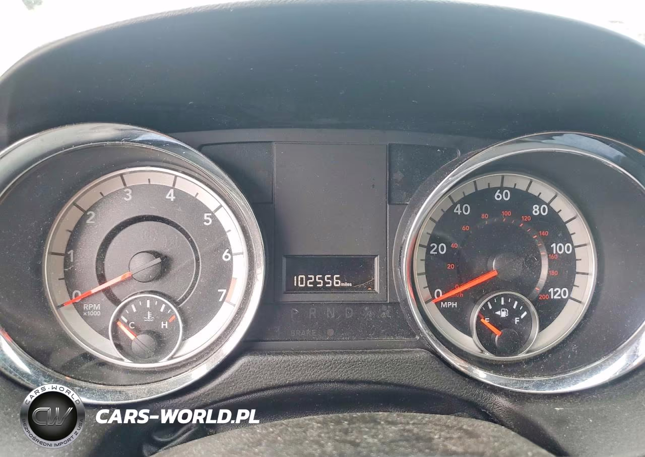 2018 Dodge Grand Caravan Sxt VIN:2C4RDGCG5JR298596 - 9