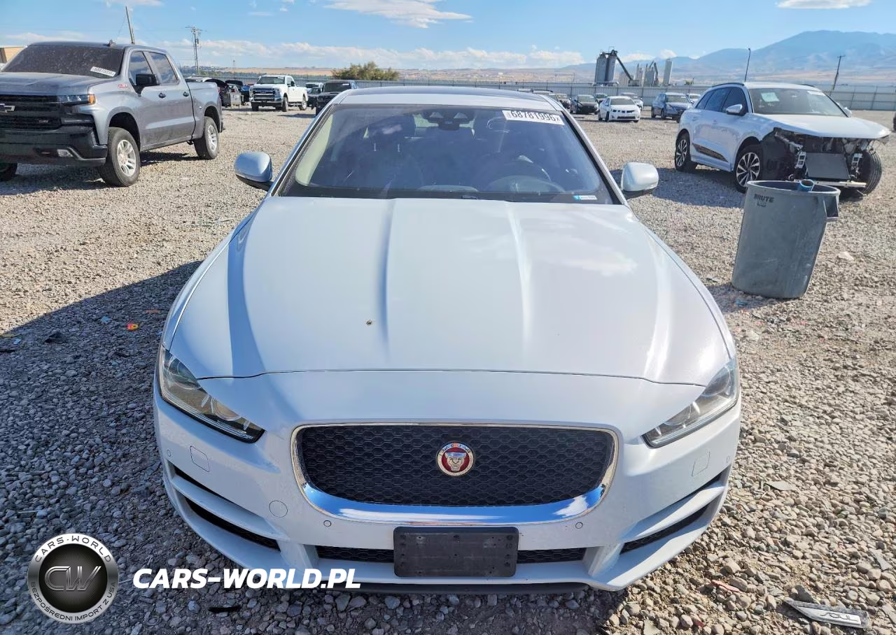 2017 Jaguar Xe First Edition VIN:SAJAN4BV5HA949699 - 5