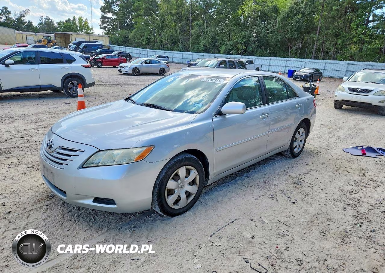 2007 Toyota Camry Le – zdjęcie 1 z 12