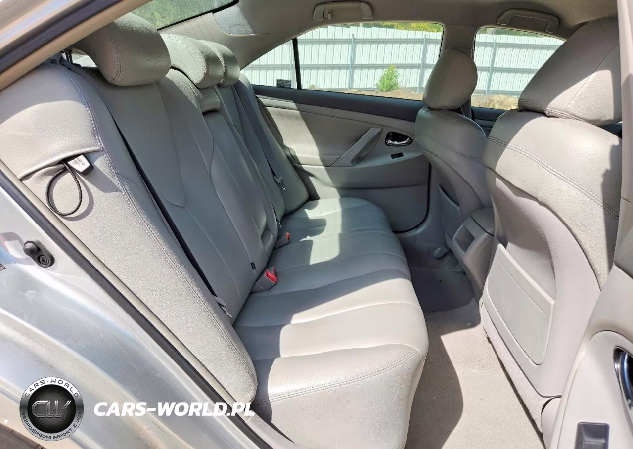 2007 Toyota Camry Le VIN:4T1BE46K57U584923 - 10