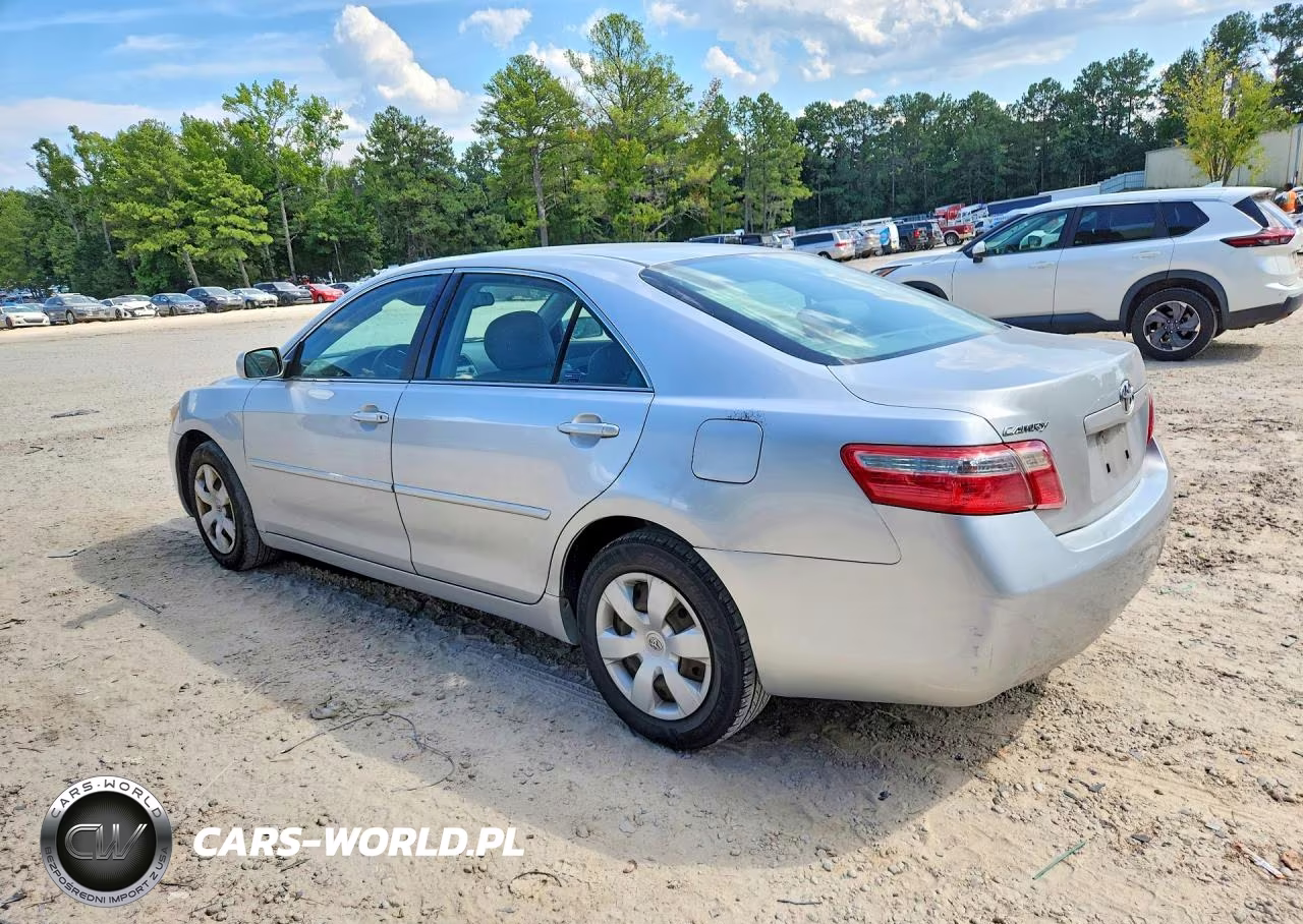 2007 Toyota Camry Le VIN:4T1BE46K57U584923 - 2