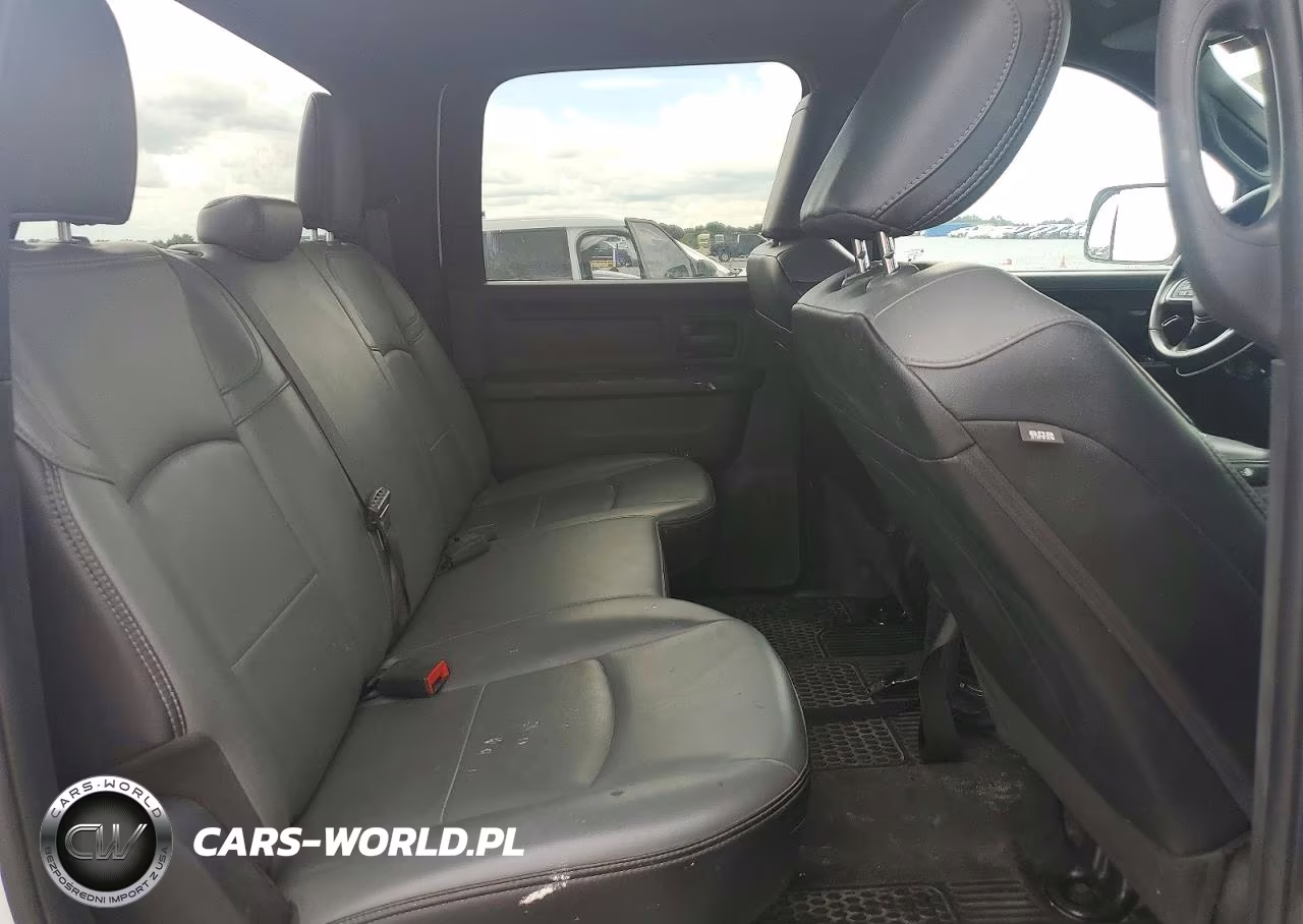 2021 Ram 2500 Tradesman VIN:3C6UR4HJ1MG578242 - 10