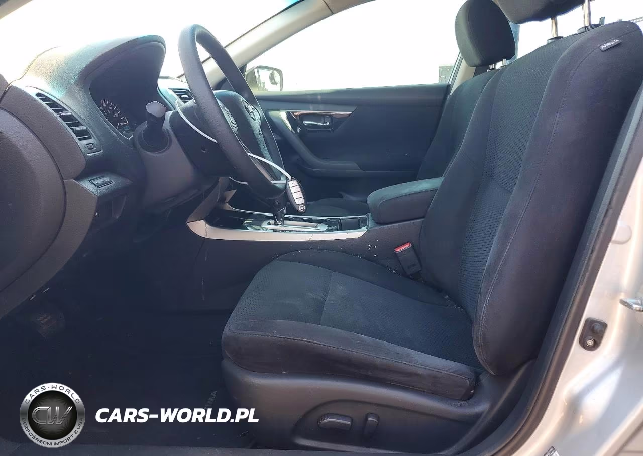2014 Nissan Altima 2.5 S VIN:1N4AL3AP4EN379433 - 7