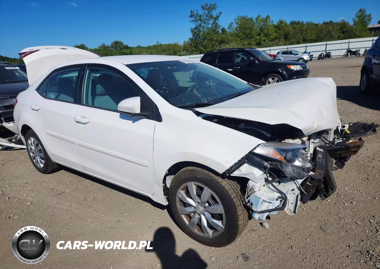 2016 Toyota Corolla Le VIN:2T1BURHE7GC516907 - 4