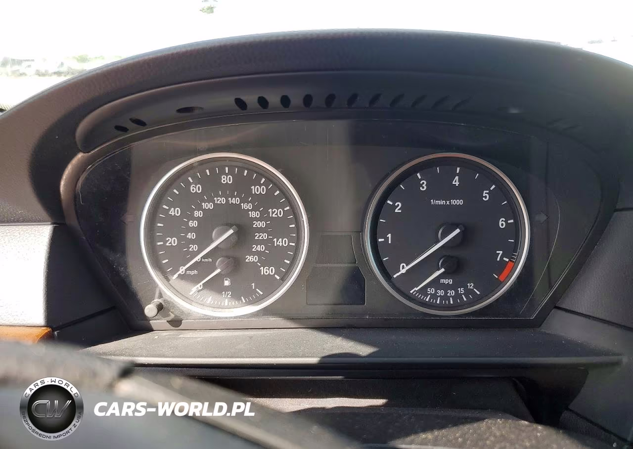2010 BMW 528 I VIN:WBANU5C56AC128965 - 9