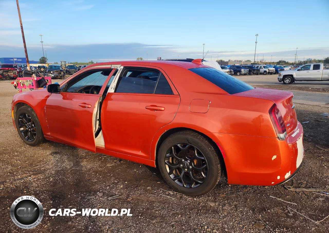 2019 Chrysler 300 S VIN:2C3CCAGG4KH637084 - 2