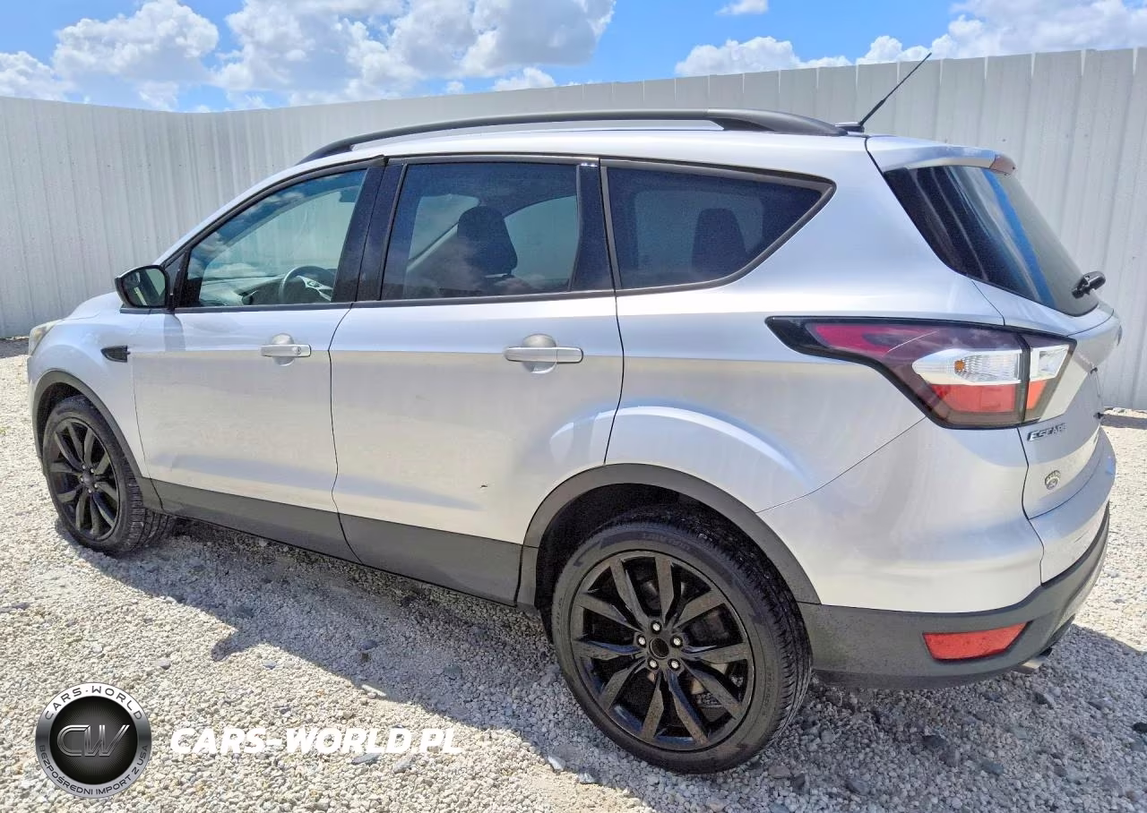2018 Ford Escape Se VIN:1FMCU0GD3JUB67825 - 2