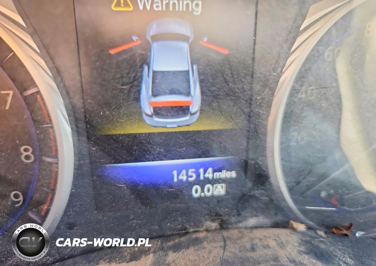 2018 Infiniti Q60 3.0T Luxe VIN:JN1EV7EL9JM390855 - 9
