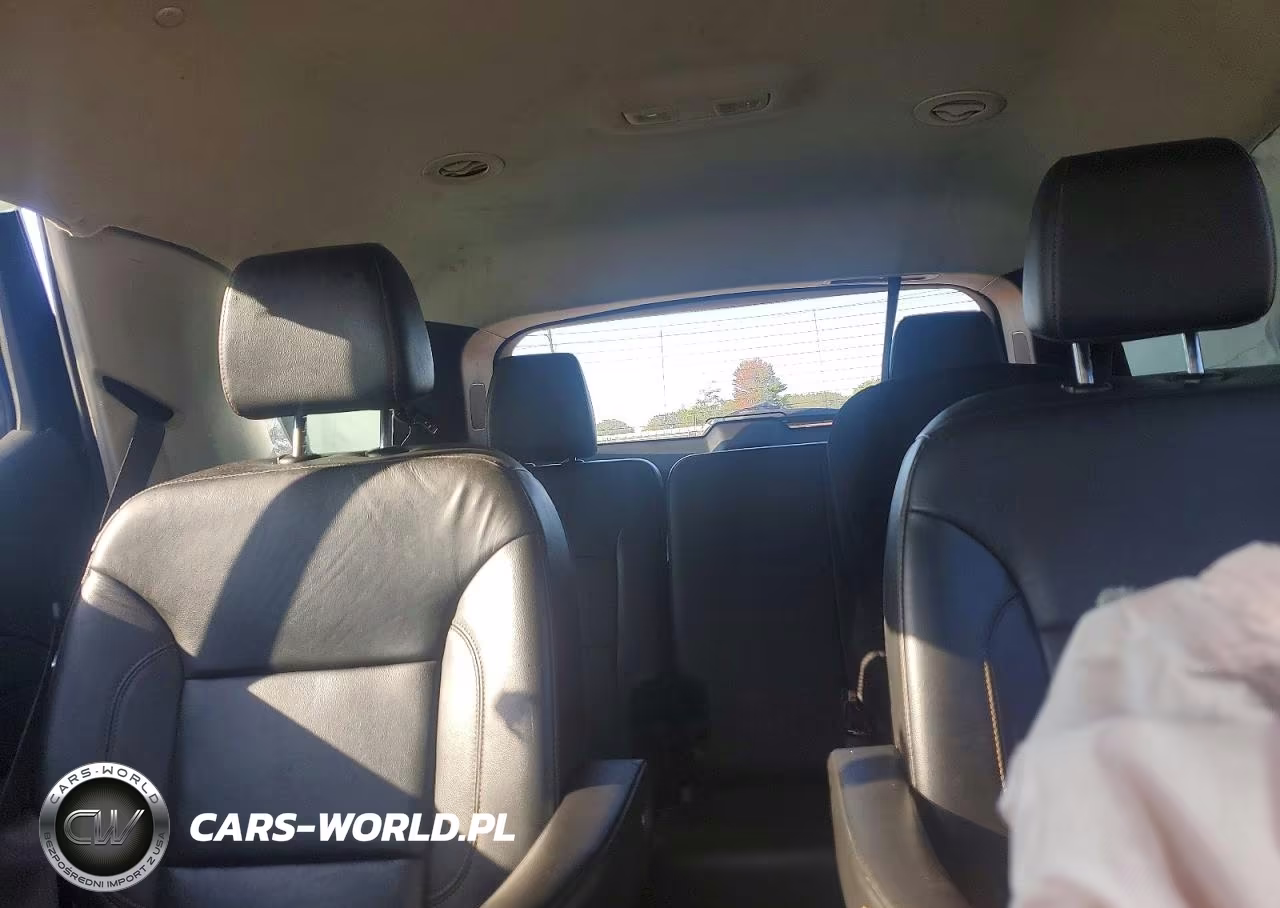 2019 Chevrolet Traverse Lt VIN:1GNEVHKW4KJ148602 - 10