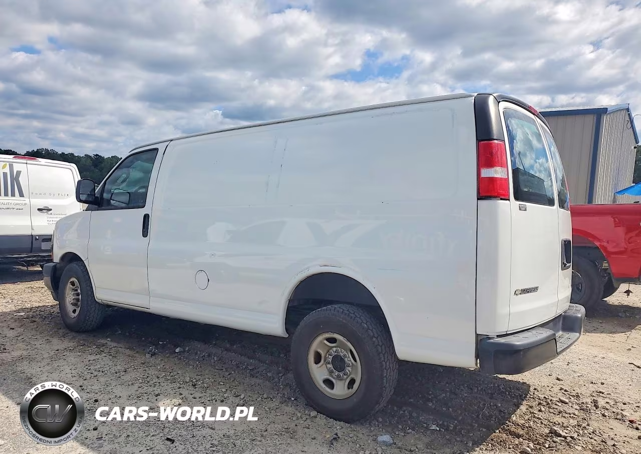 2020 Chevrolet Express G2500 VIN:1GCWGAFP6L1268985 - 2