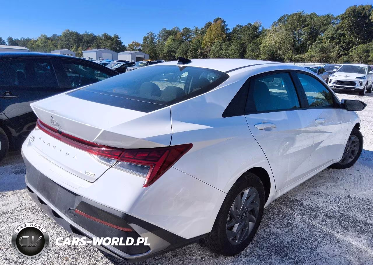 2025 Hyundai Elantra Hybrid Blue VIN:KMHLM4DJ1SU164621 - 3