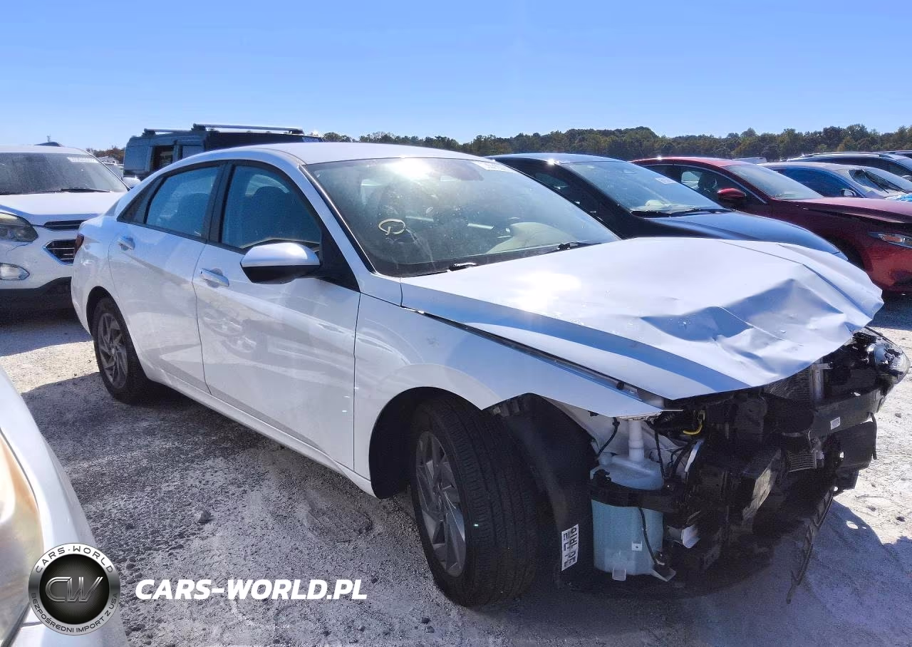 2025 Hyundai Elantra Hybrid Blue VIN:KMHLM4DJ1SU164621 - 4