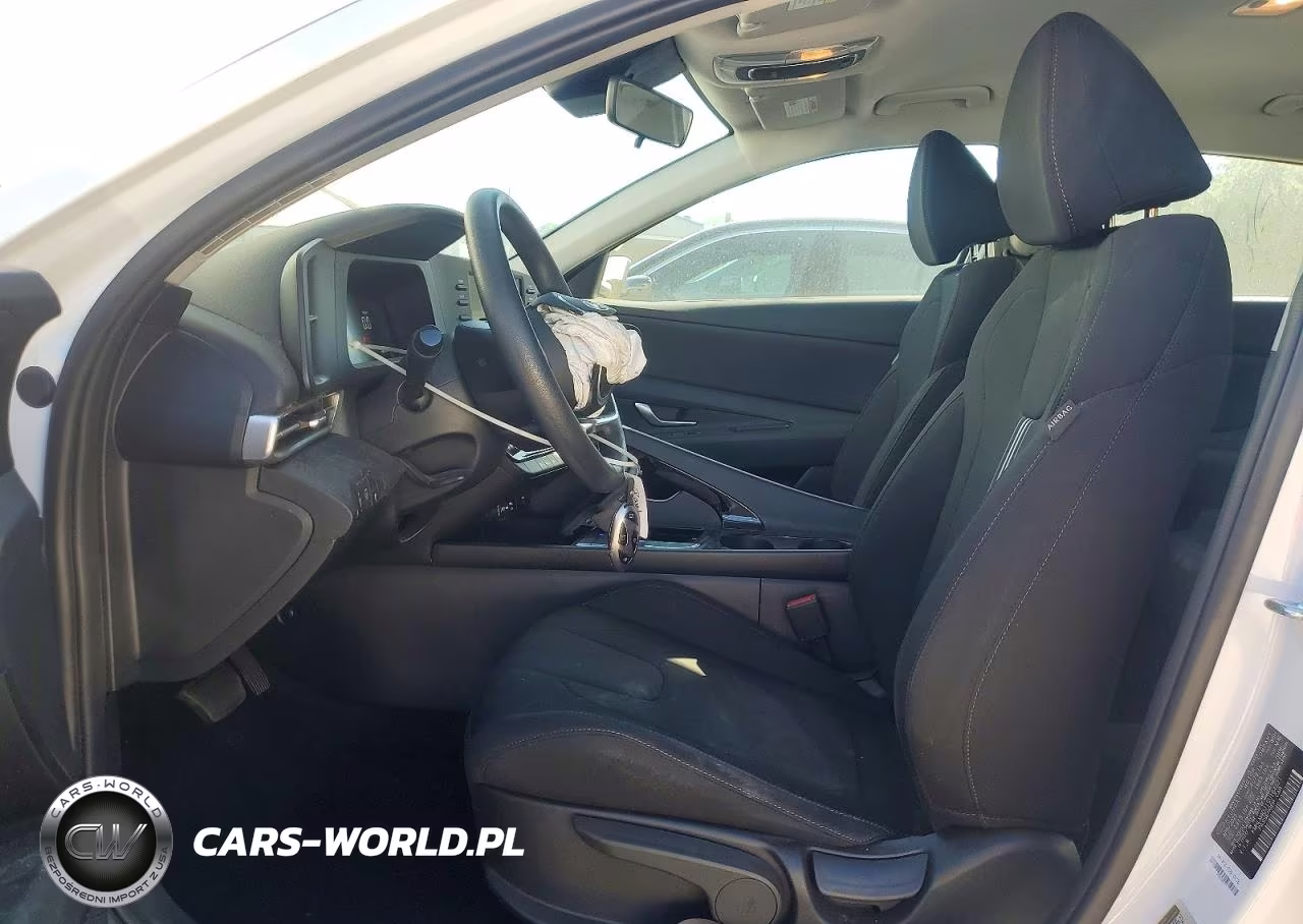 2025 Hyundai Elantra Hybrid Blue VIN:KMHLM4DJ1SU164621 - 7