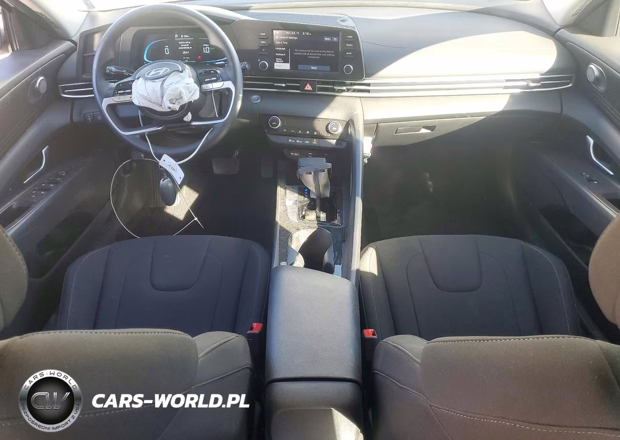 2025 Hyundai Elantra Hybrid Blue VIN:KMHLM4DJ1SU164621 - 8