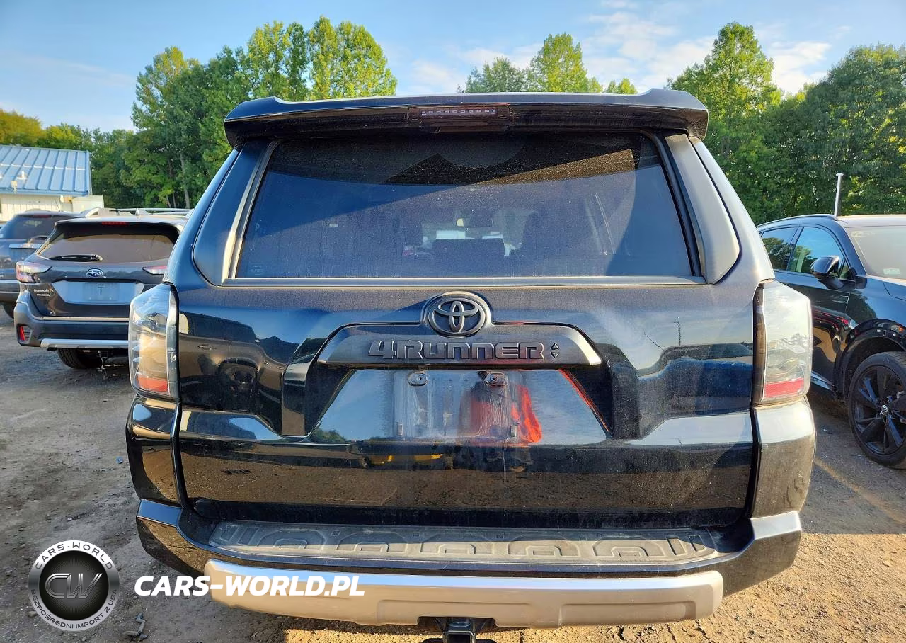 2022 Toyota 4Runner Trd Off-Road Premium VIN:JTERU5JR5N6043576 - 6