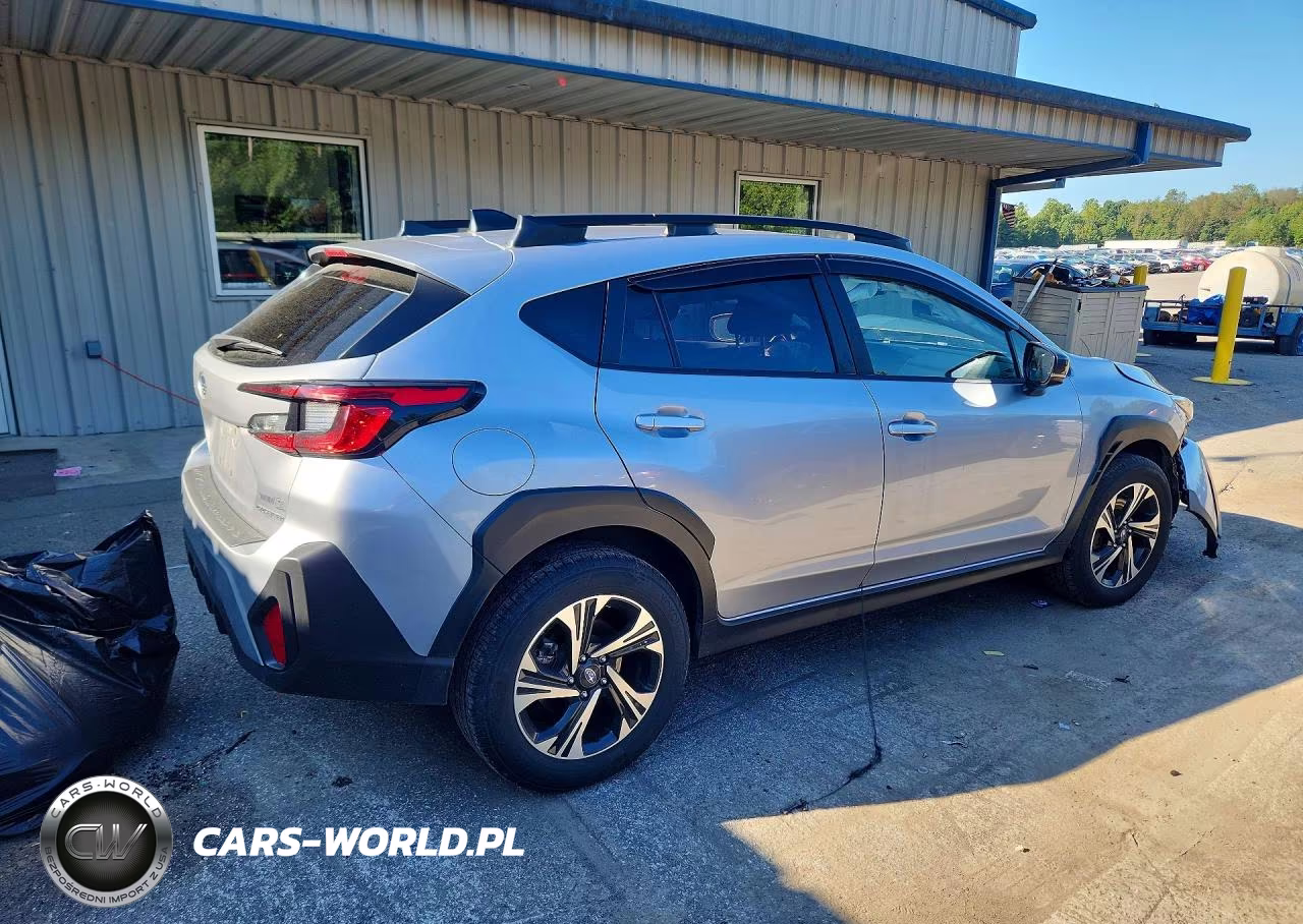2024 Subaru Crosstrek Premium VIN:JF2GUADC8R8871273 - 3