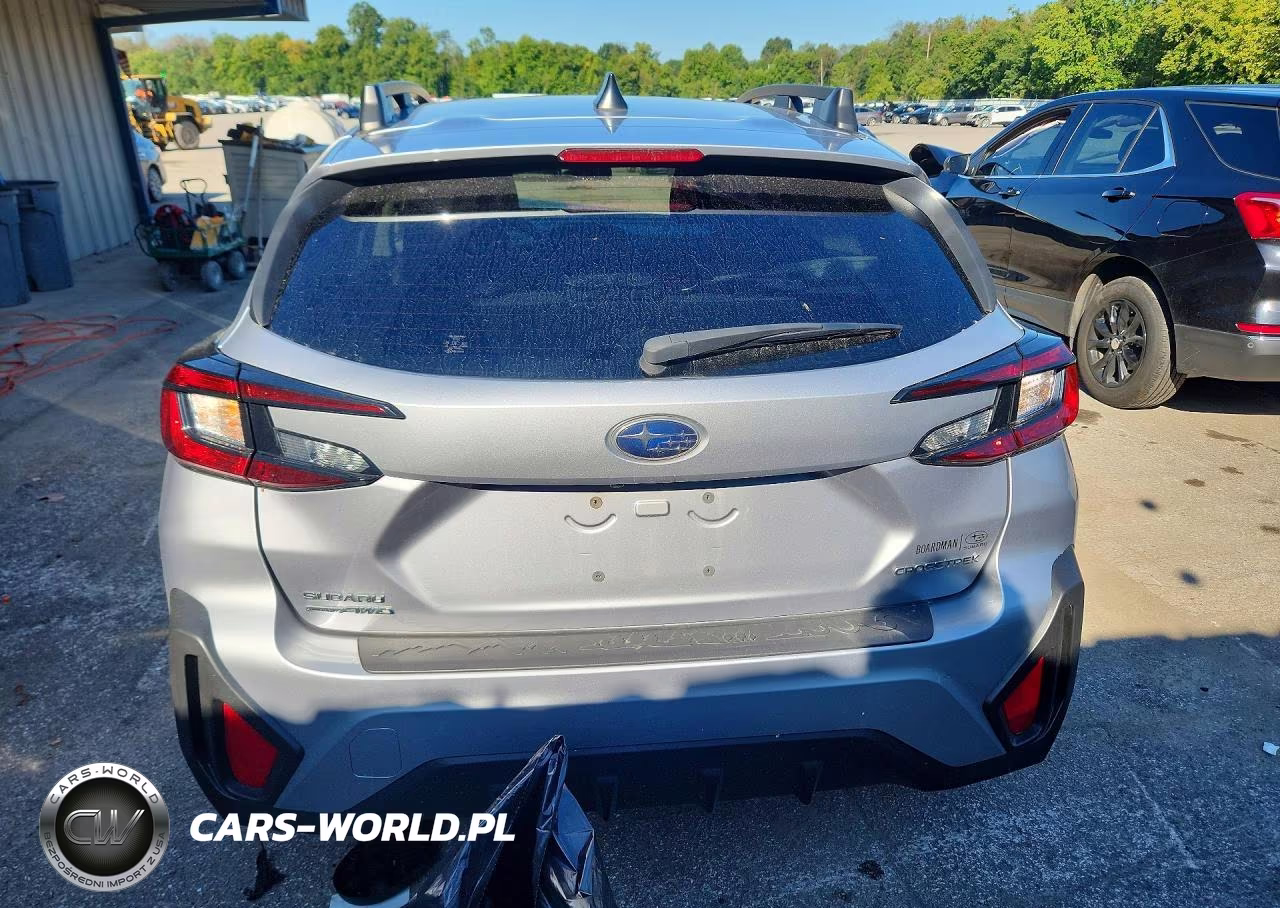 2024 Subaru Crosstrek Premium VIN:JF2GUADC8R8871273 - 6