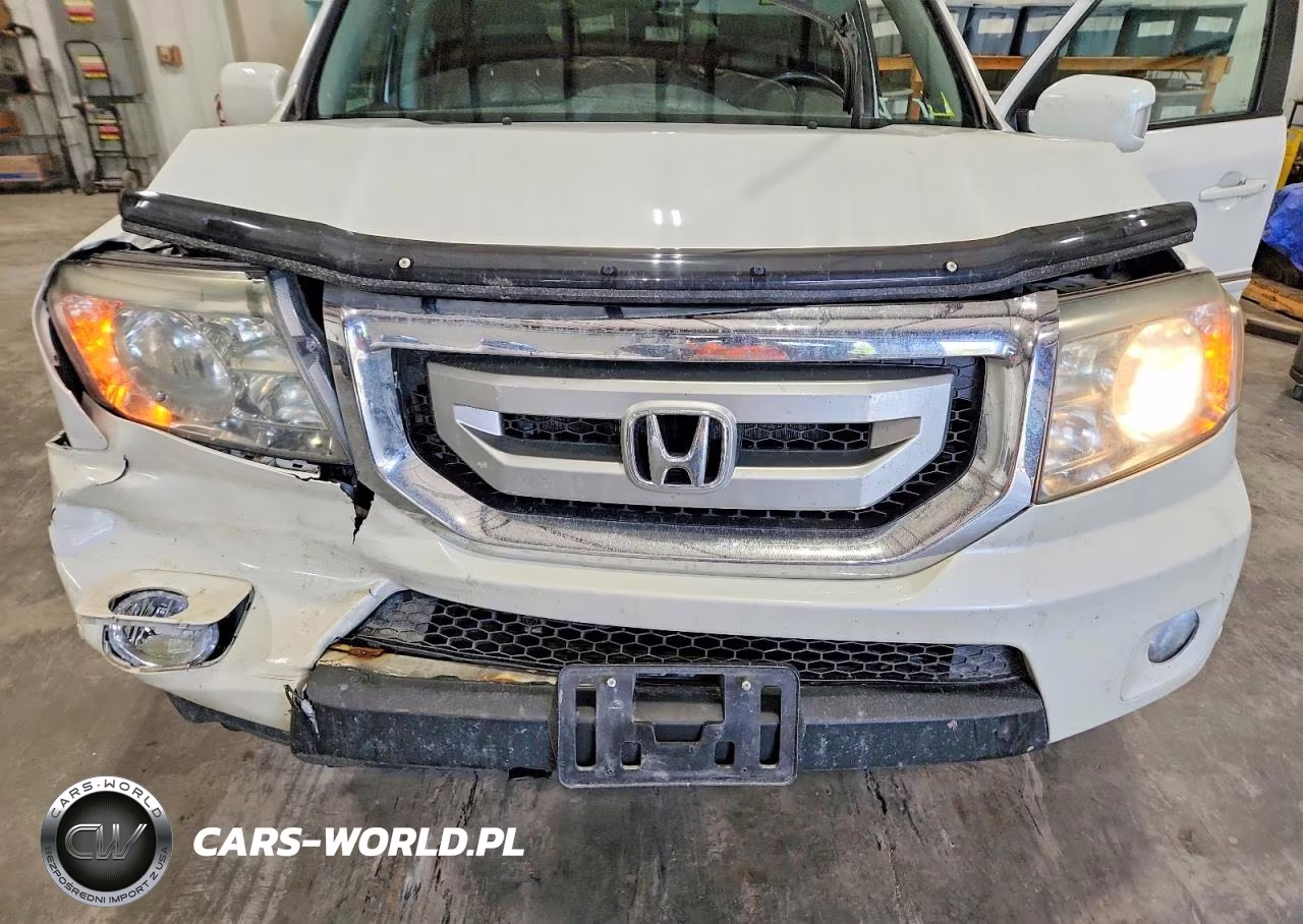 2011 Honda Pilot Touring VIN:5FNYF4H90BB010916 - 12
