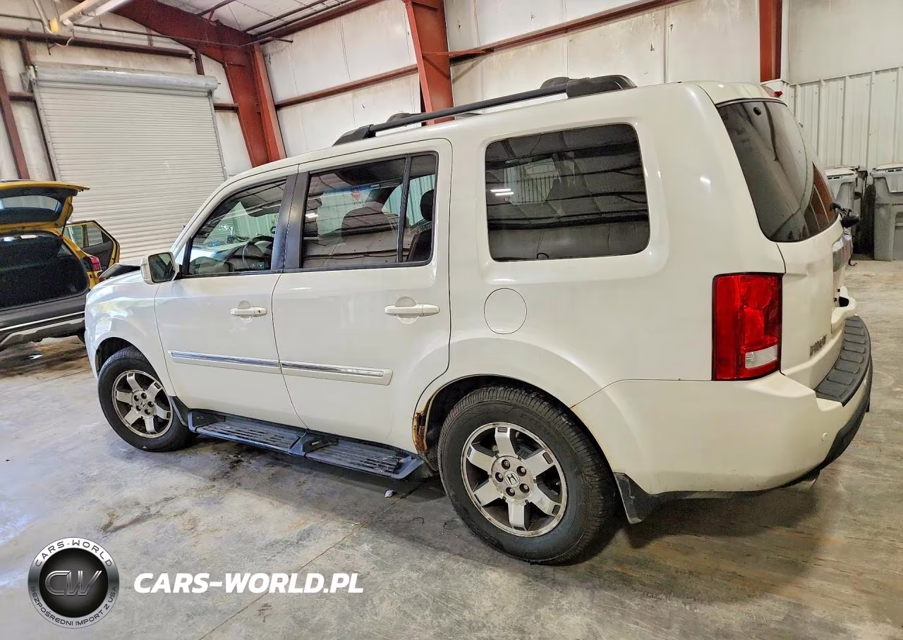 2011 Honda Pilot Touring VIN:5FNYF4H90BB010916 - 2