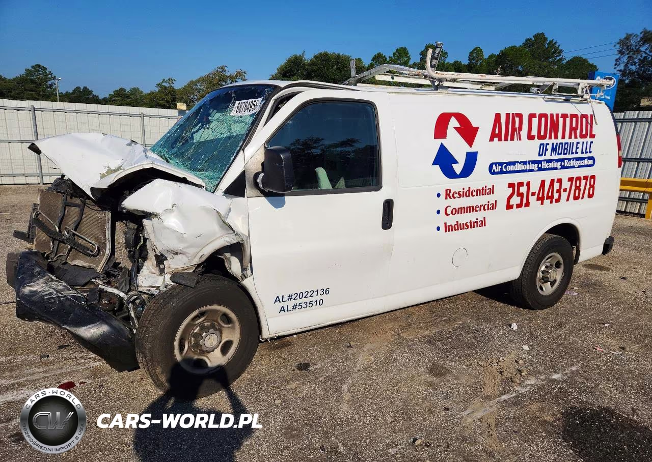2015 Chevrolet Express G2500 VIN:1GCWGFCF6F1155339 - 1