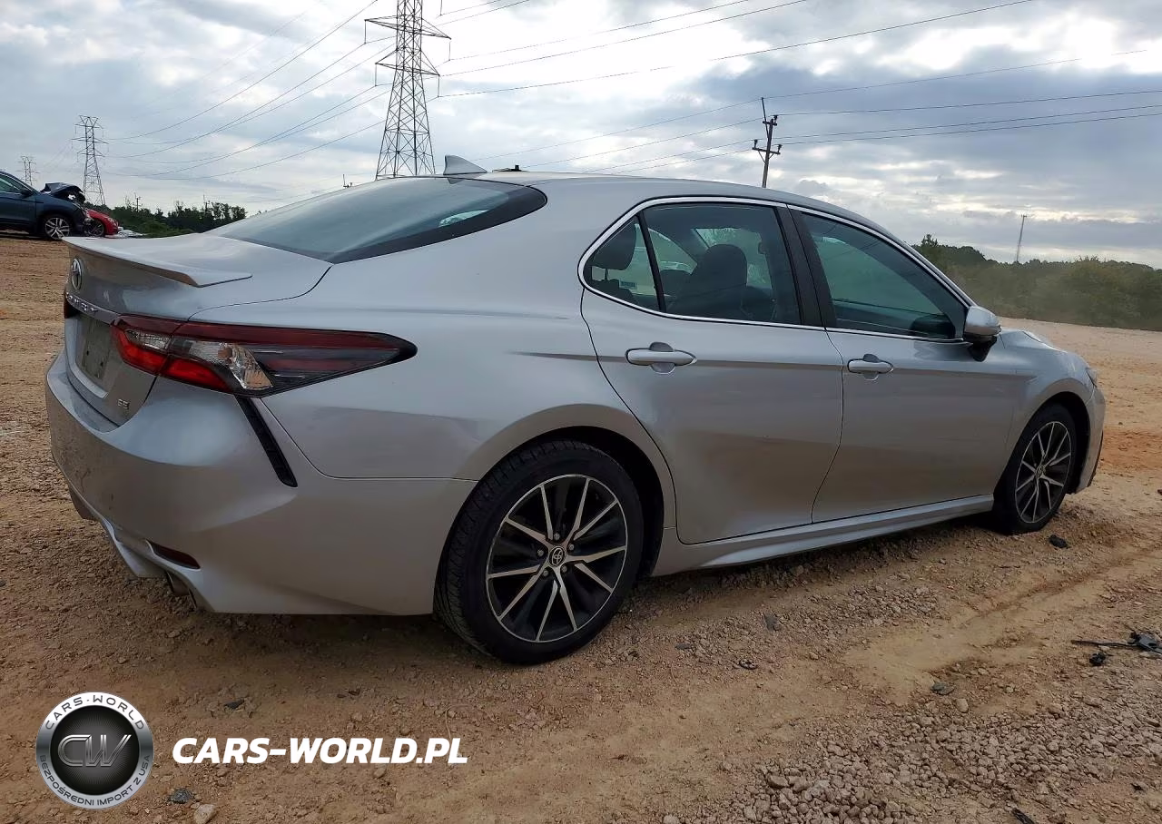 2021 Toyota Camry Se VIN:4T1G11AK8MU440124 - 3