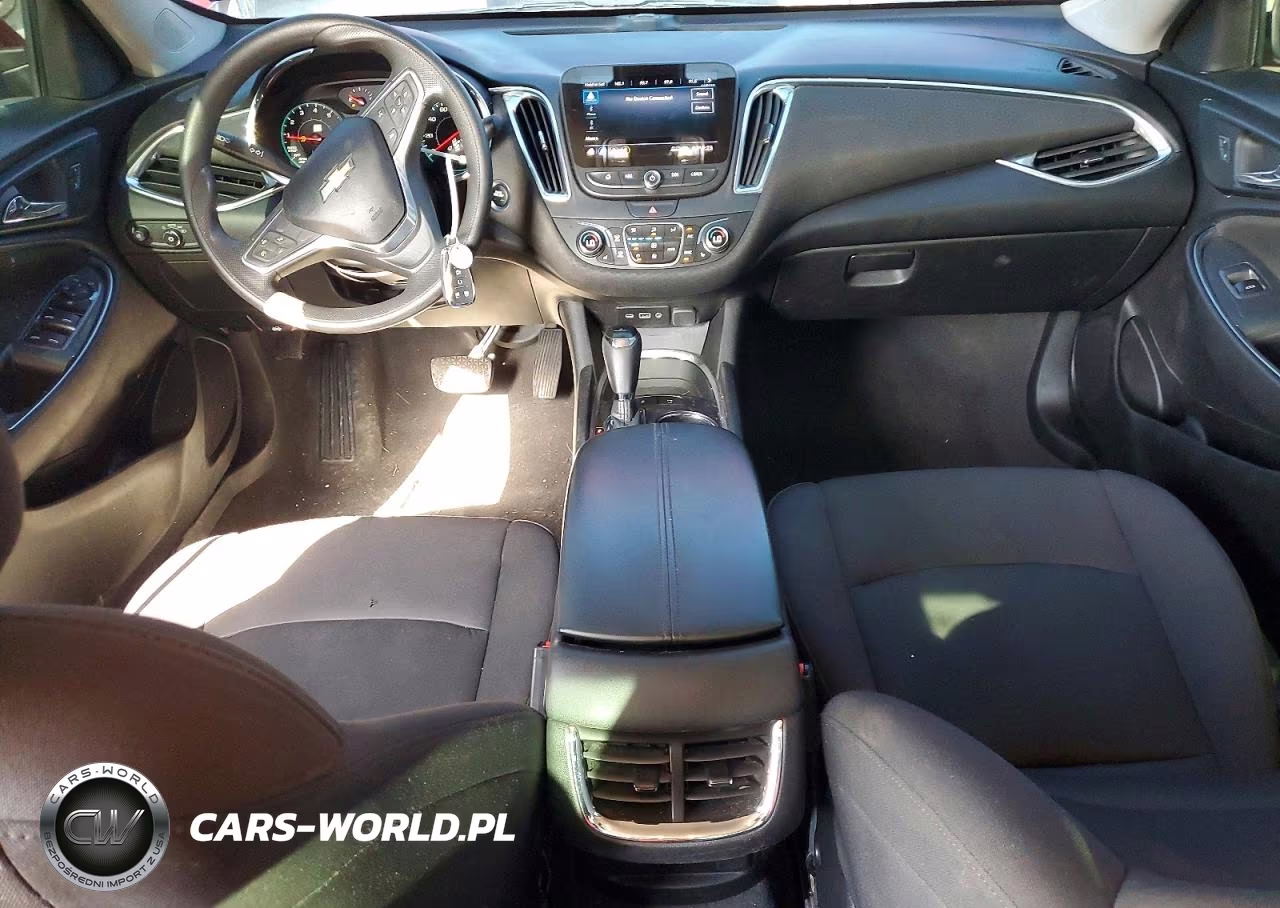 2019 Chevrolet Malibu Lt VIN:1G1ZD5ST3KF180115 - 8