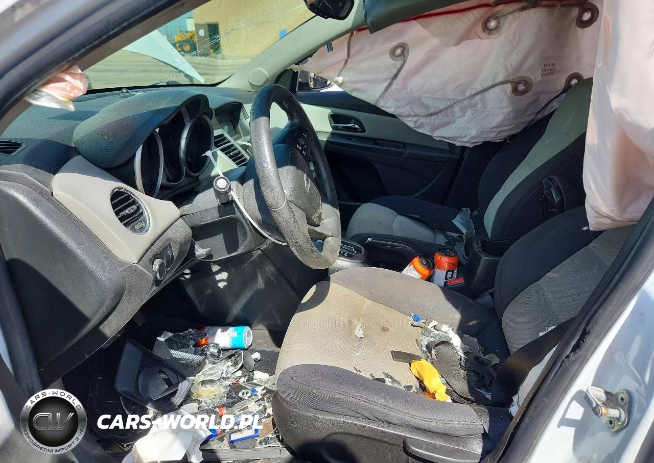 2013 Chevrolet Cruze Ls VIN:1G1PA5SH1D7235279 - 7