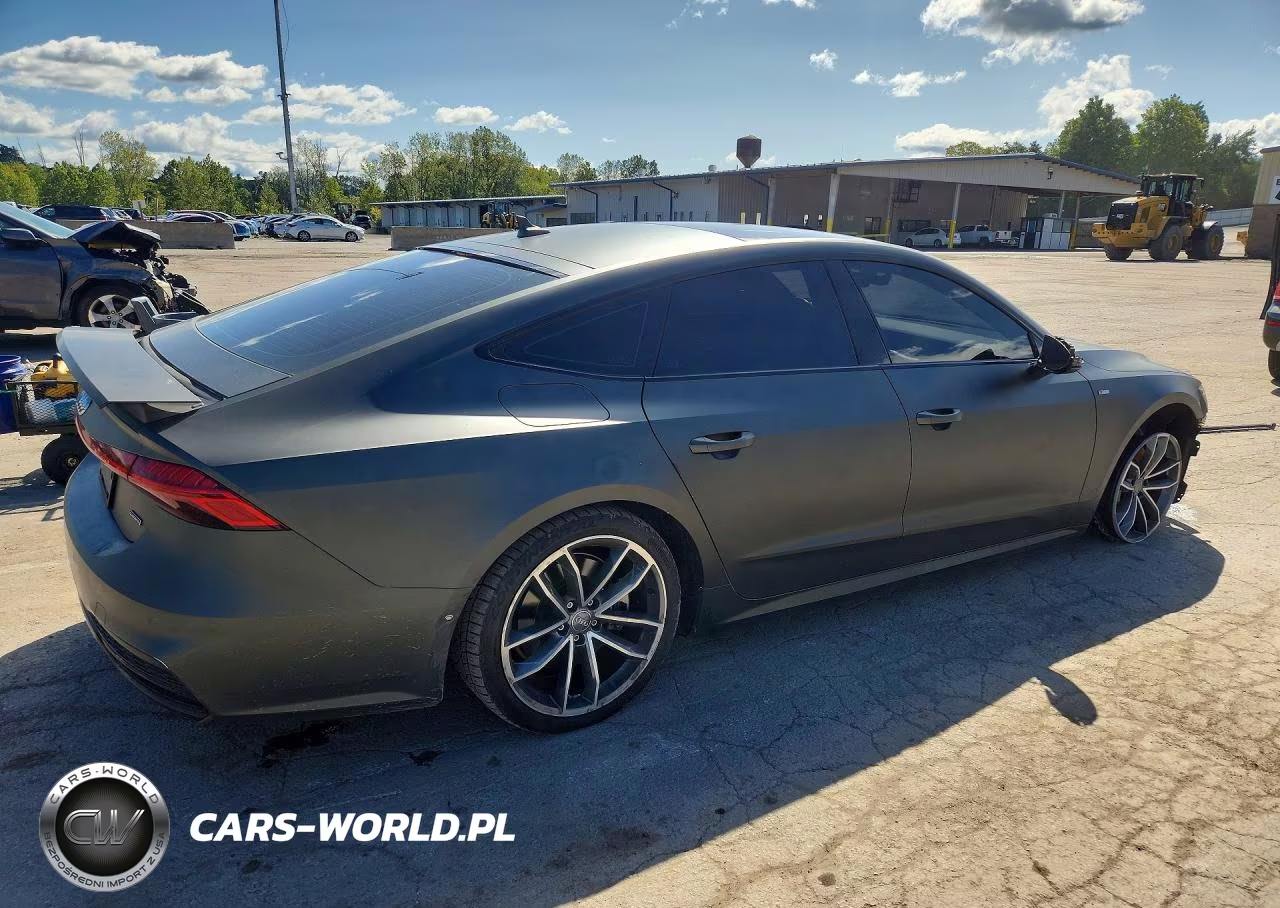 2021 Audi A7 Premium Plus S-Line VIN:WAUU2AF20MN029868 - 3