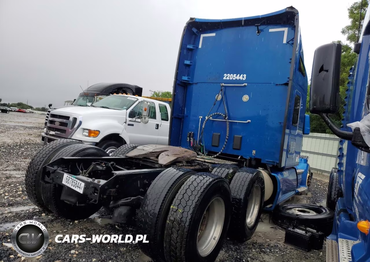 2019 Kenworth Construction T680 VIN:1XKYD49X2KJ220398 - 4