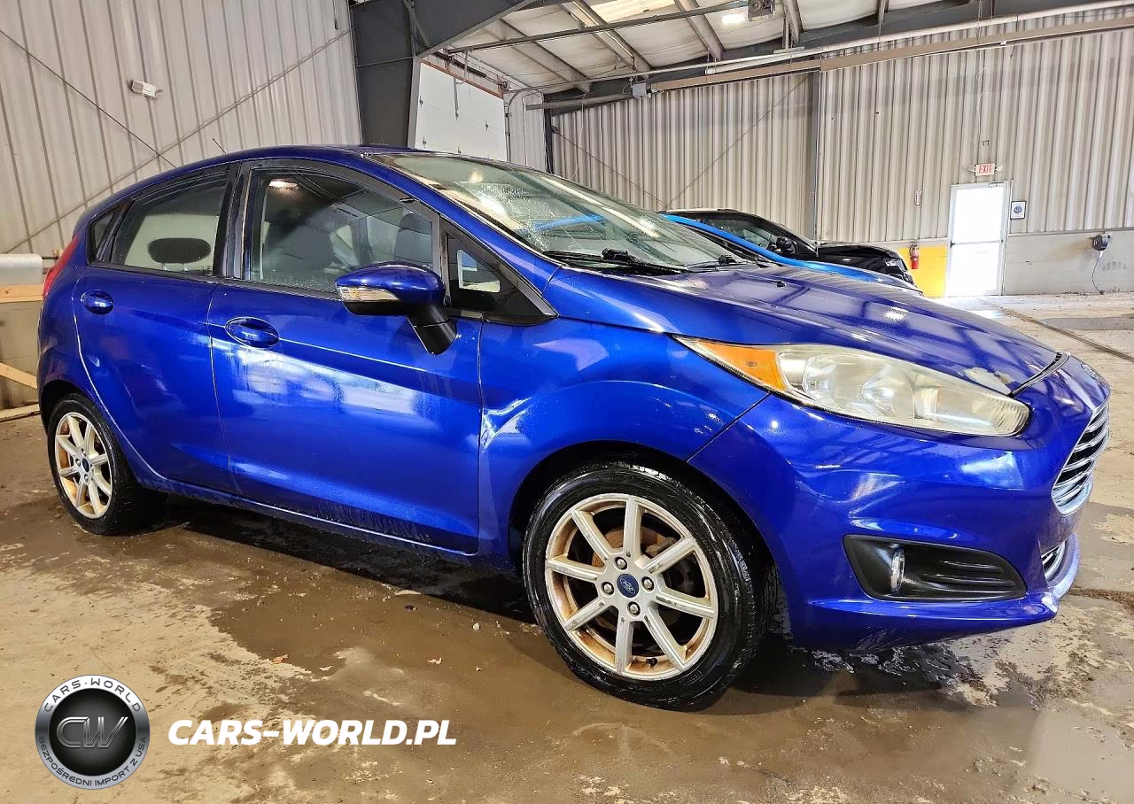 2015 Ford Fiesta Se VIN:3FADP4EJ7FM152973 - 4