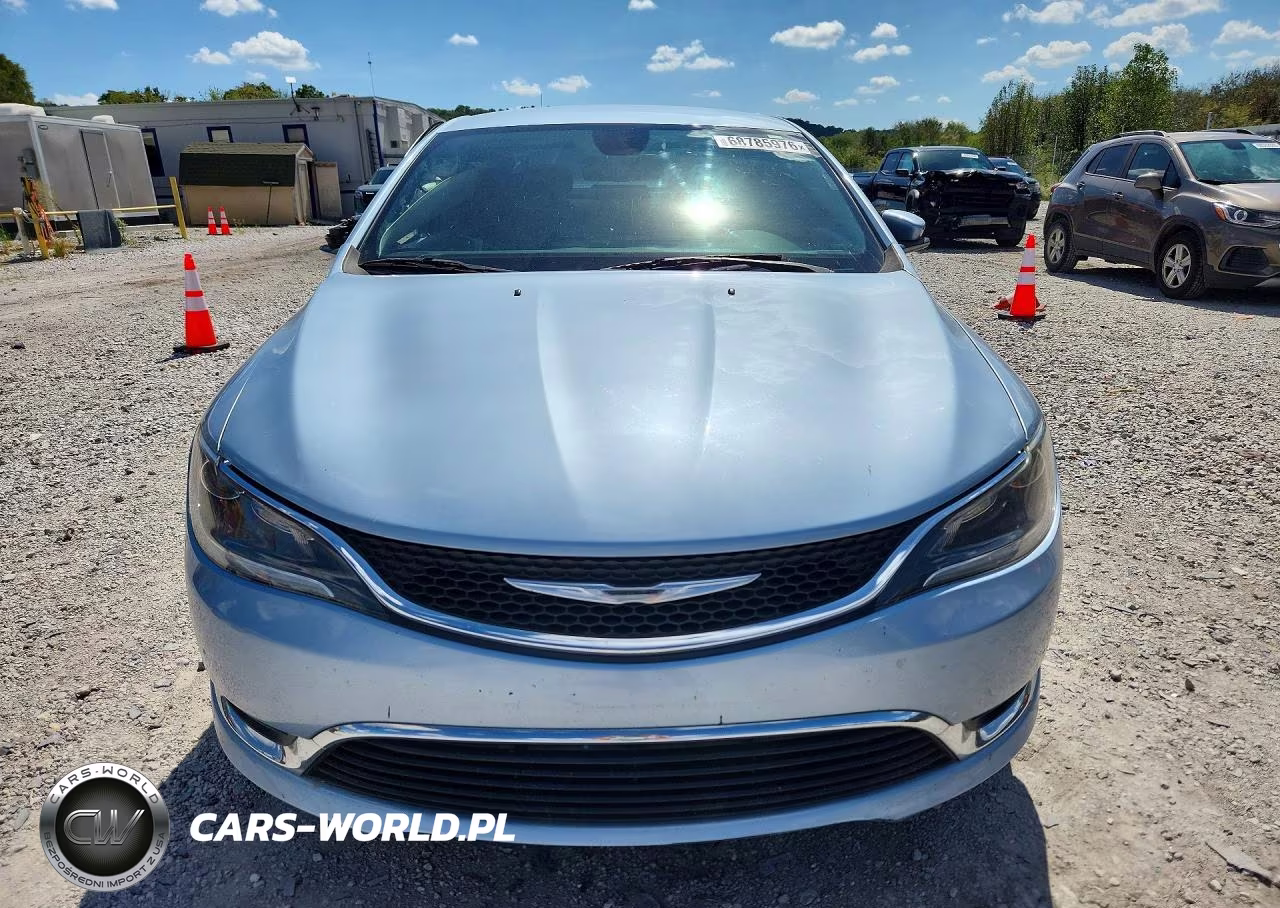 2015 Chrysler 200 Limited VIN:1C3CCCAB1FN653748 - 5