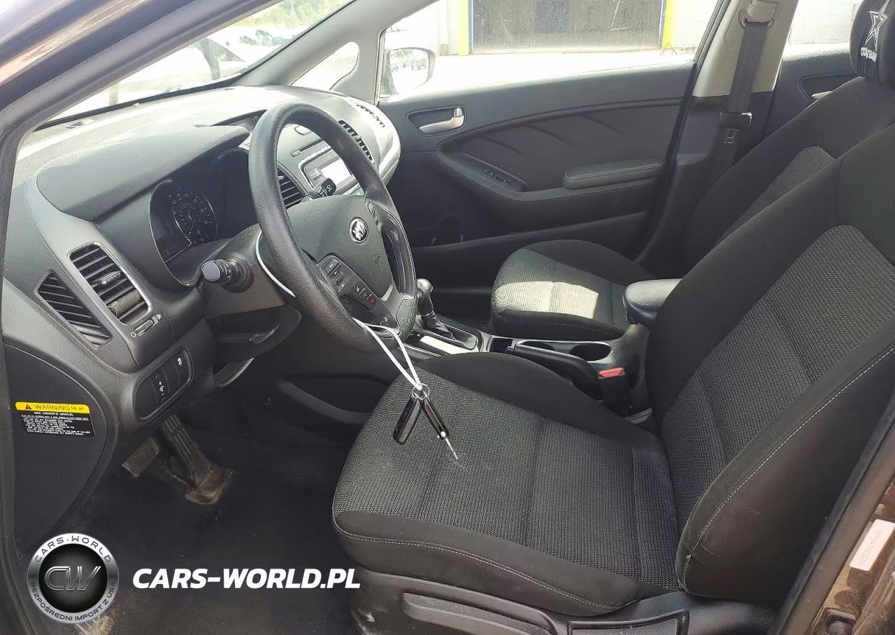 2017 Kia Forte Lx VIN:3KPFK4A70HE120519 - 7