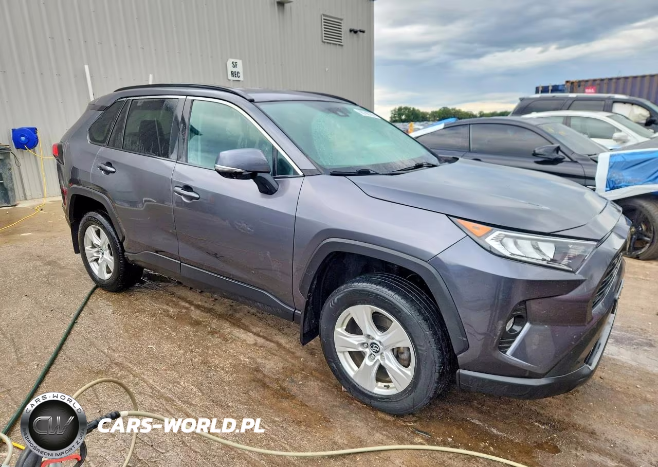 2020 Toyota Rav4 Xle VIN:2T3P1RFV3LC128124 - 4