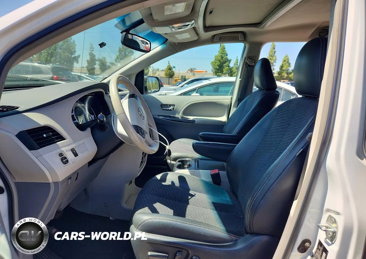 2014 Toyota Sienna Sport VIN:5TDXK3DC8ES422245 - 7