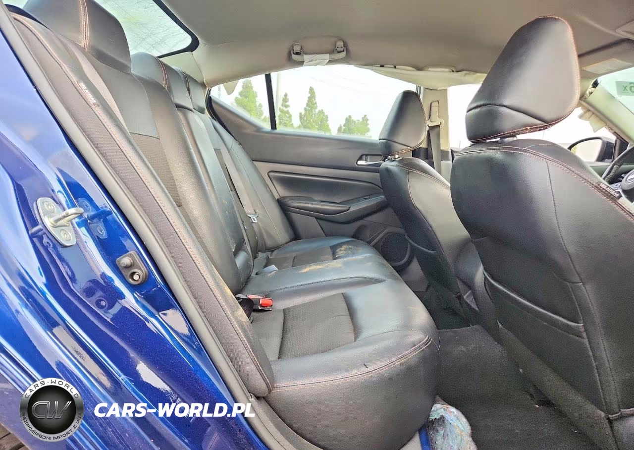 2019 Nissan Altima Sr VIN:1N4BL4CV2KC151685 - 10