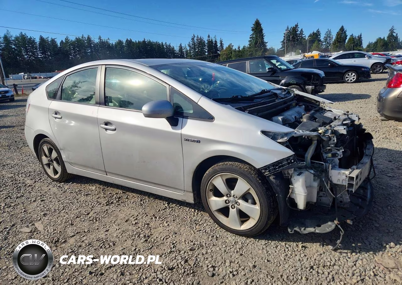 2011 Toyota Prius Five VIN:JTDKN3DU8B0303054 - 4
