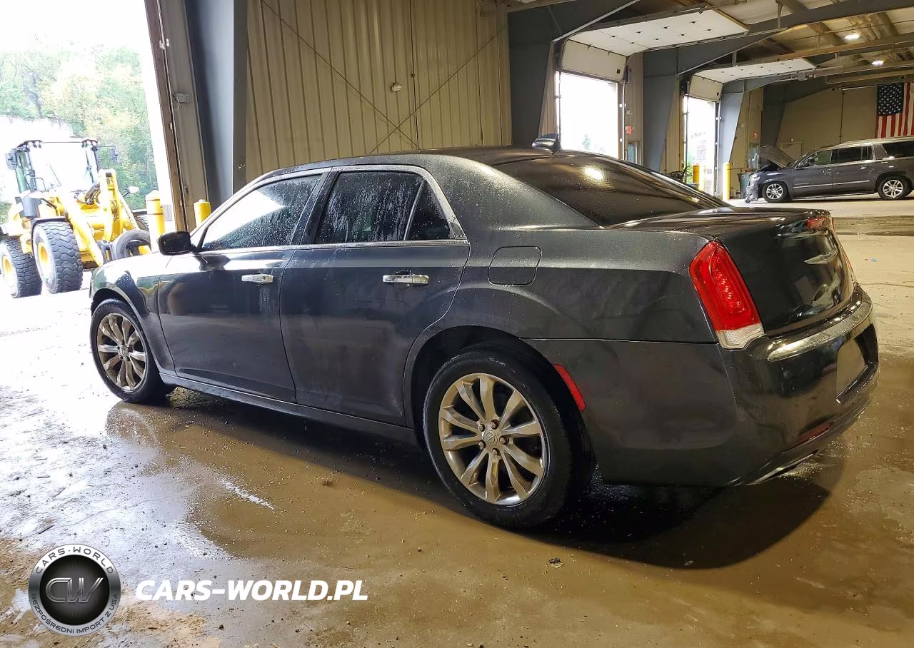 2016 Chrysler 300C VIN:2C3CCAKG2GH170794 - 2